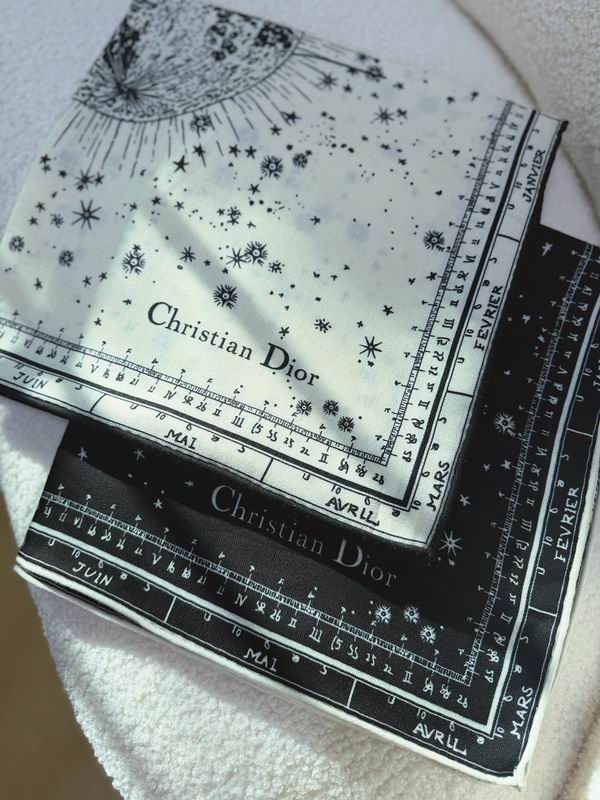 Dior scarf 135X135cm E081311